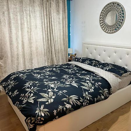 Beautiful 1 Bedroom Ground Floor With Shared Bathroom London Luaran gambar