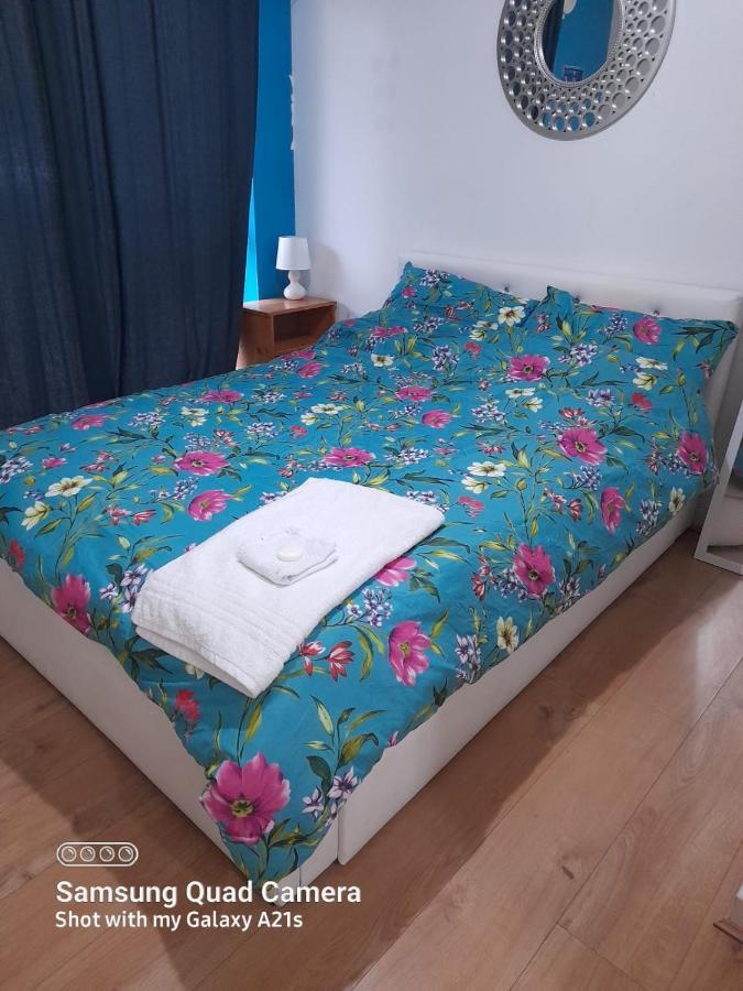 Beautiful 1 Bedroom Ground Floor With Shared Bathroom London Luaran gambar
